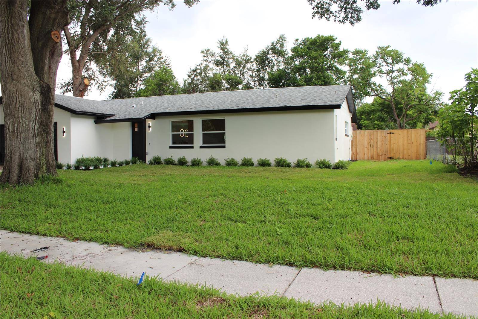 7015 CRESTLAKE DR, Orlando, FL 32819