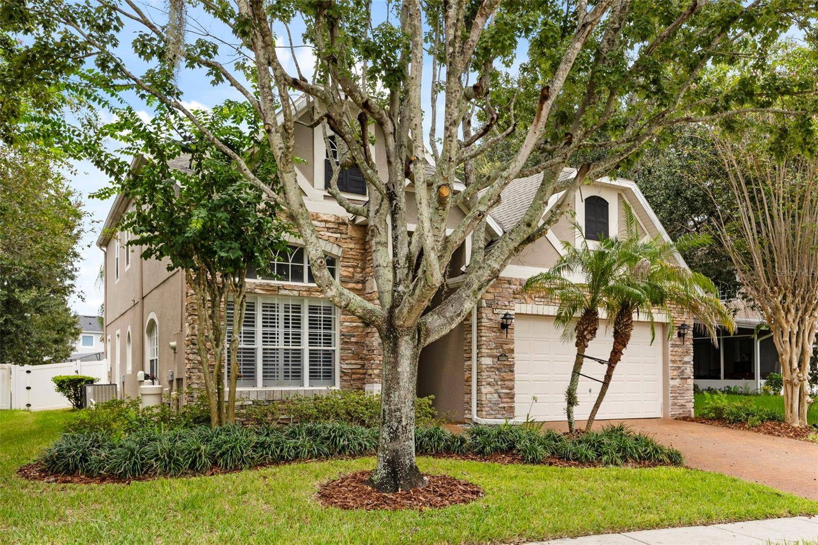 16002 OAK SPRING DR, Orlando, FL 32828