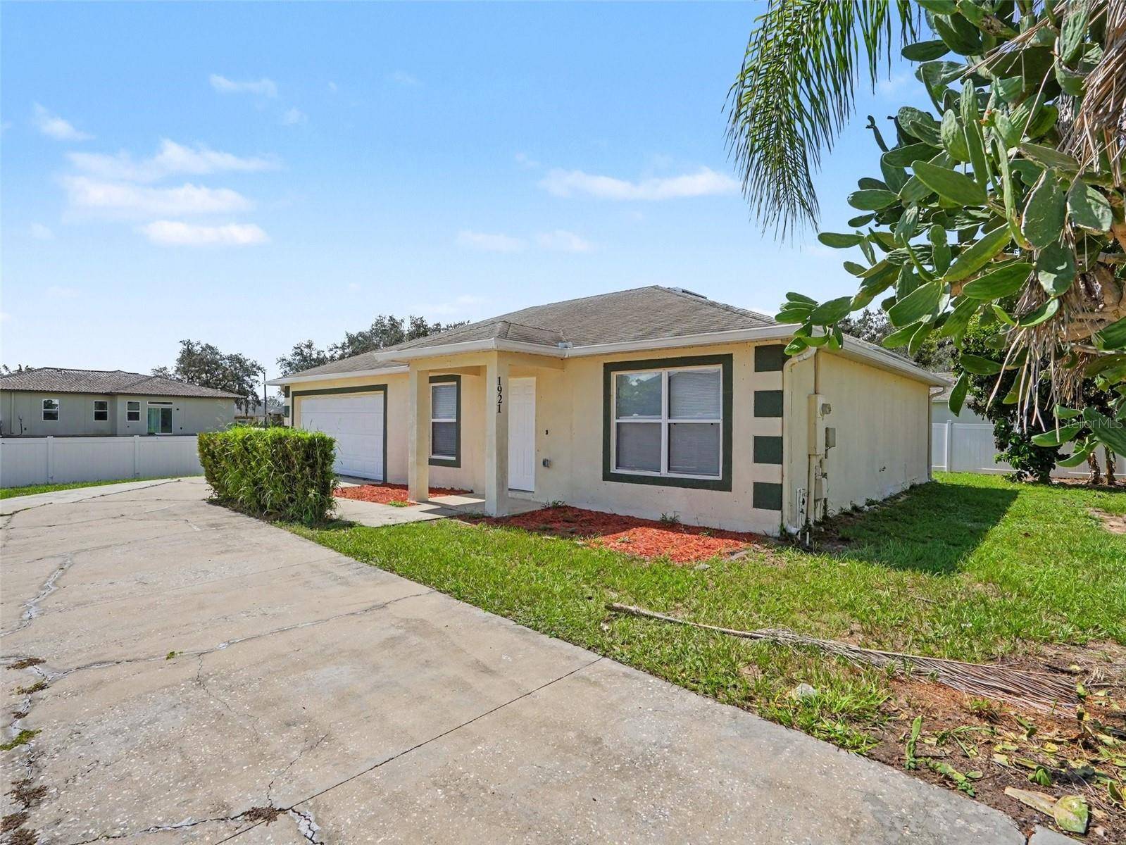 1921 MANATEE DR, Kissimmee, FL 34759