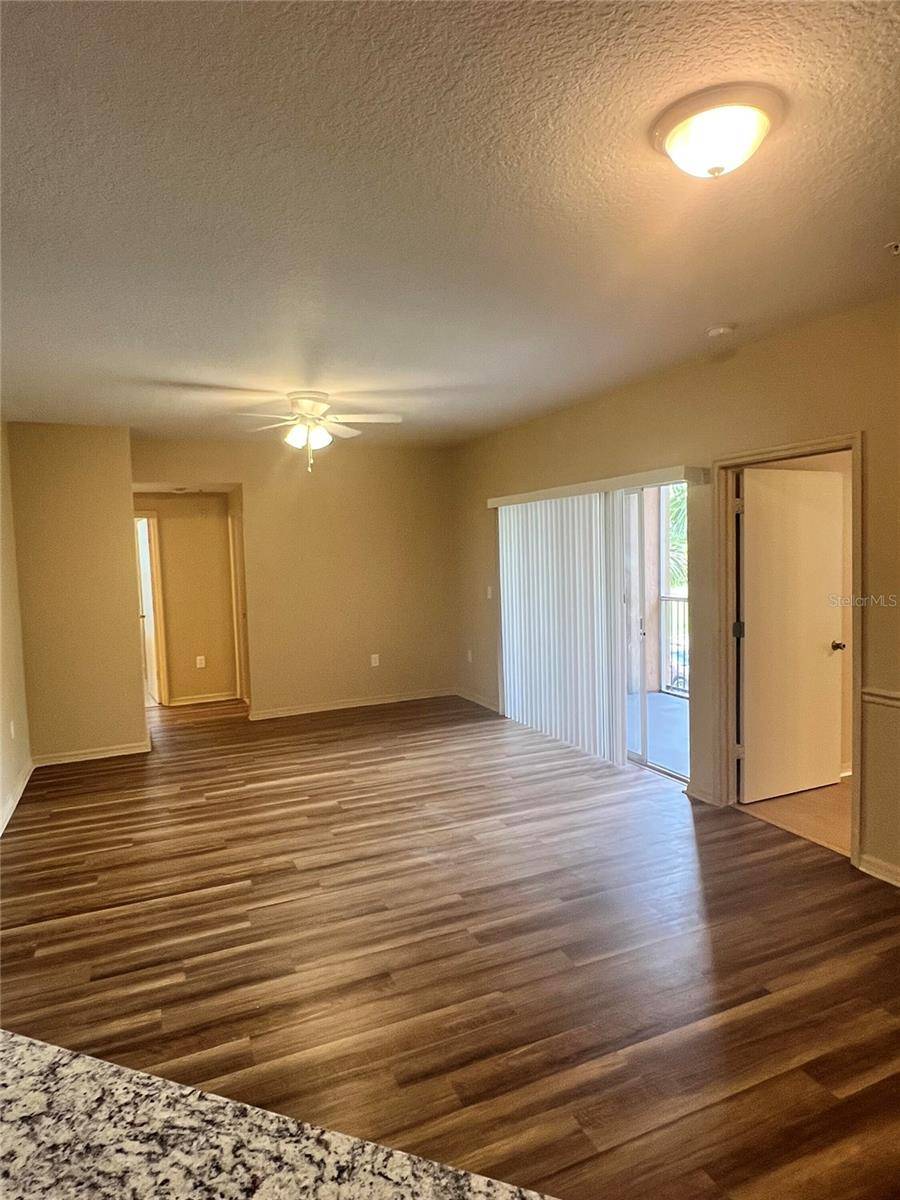 5512 METROWEST BLVD #201, Orlando, FL 32811