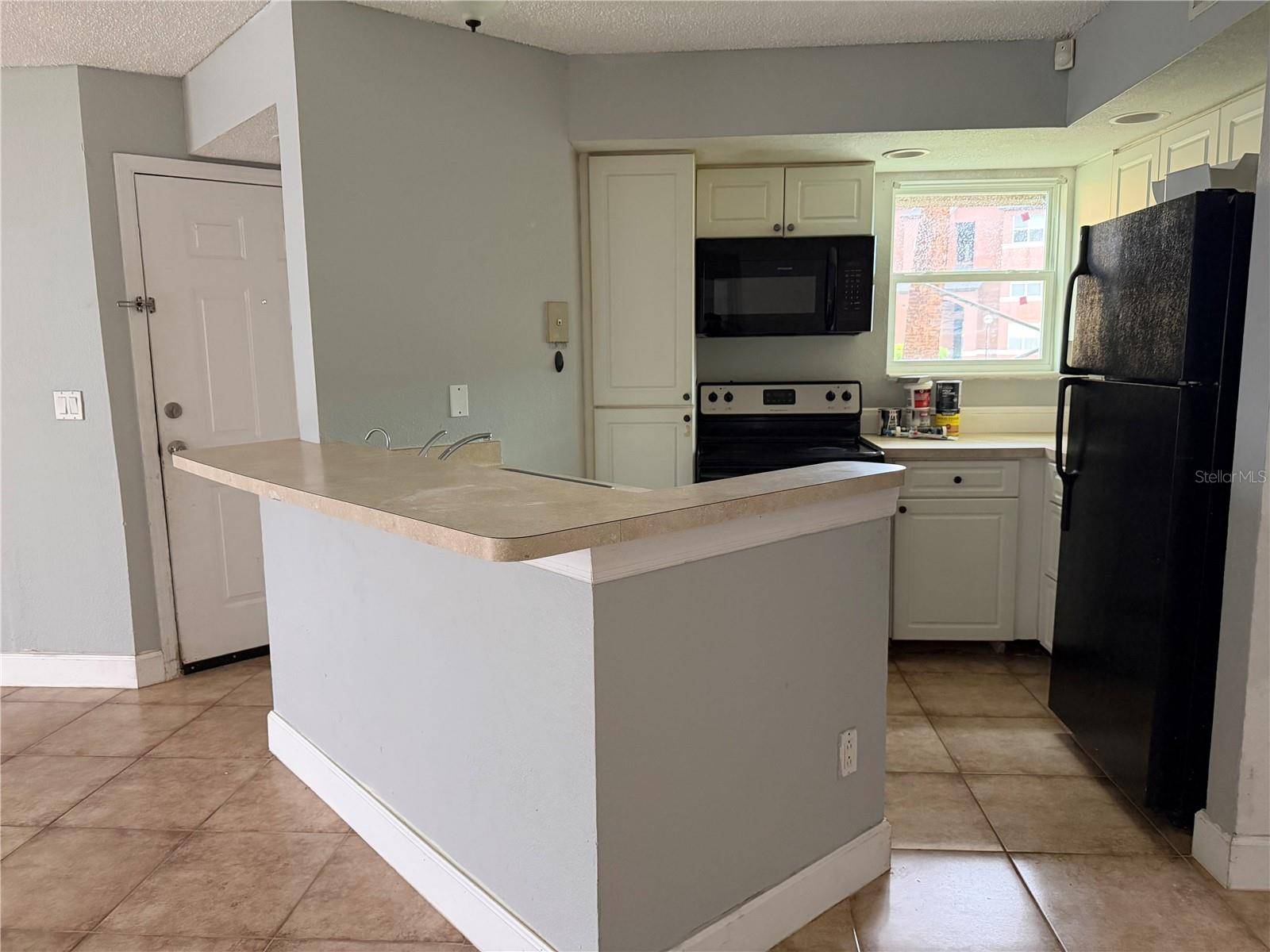 4658 COMMANDER DR #817, Orlando, FL 32822