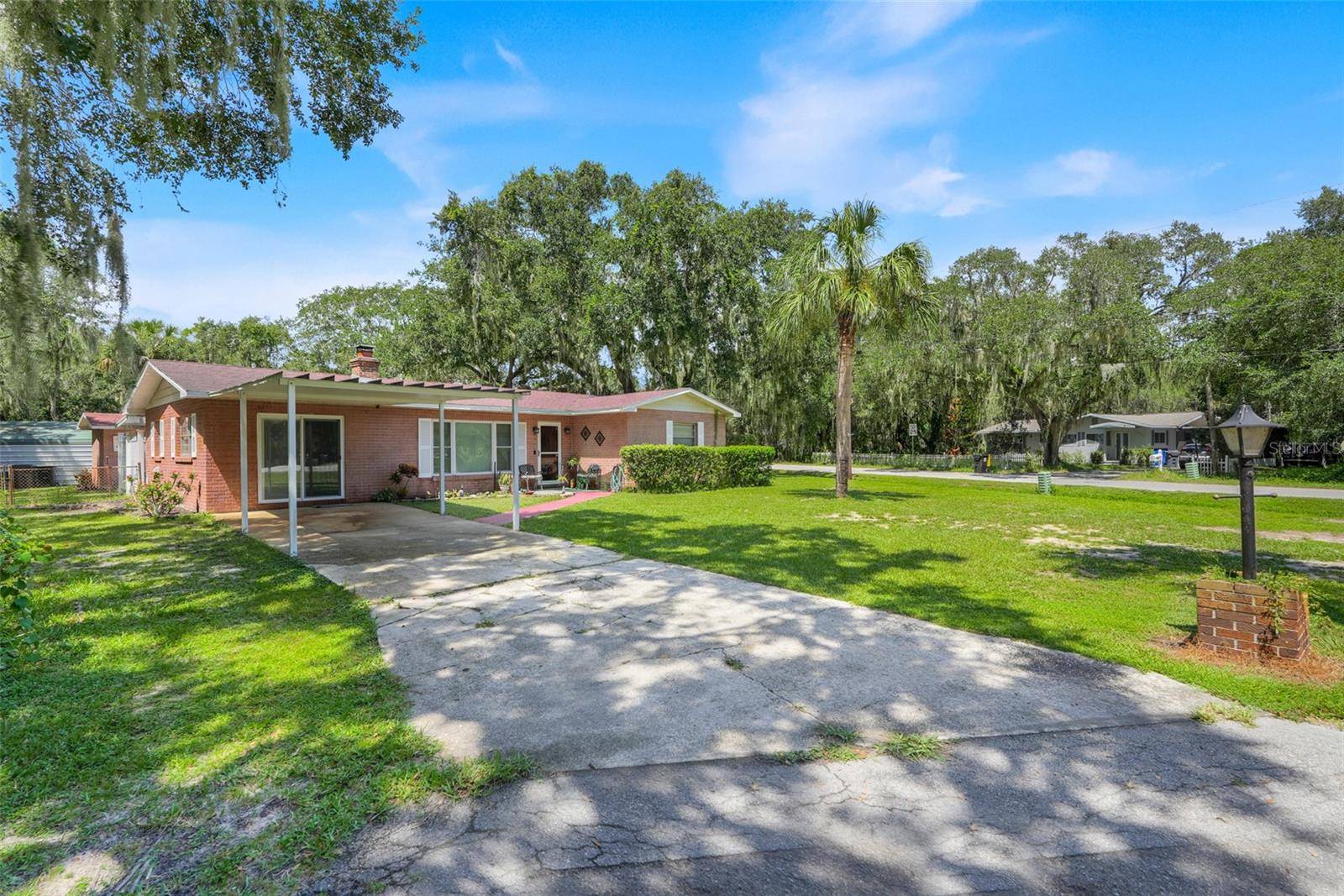 11031 W BEACH Pkwy, Lake Wales, FL 33898