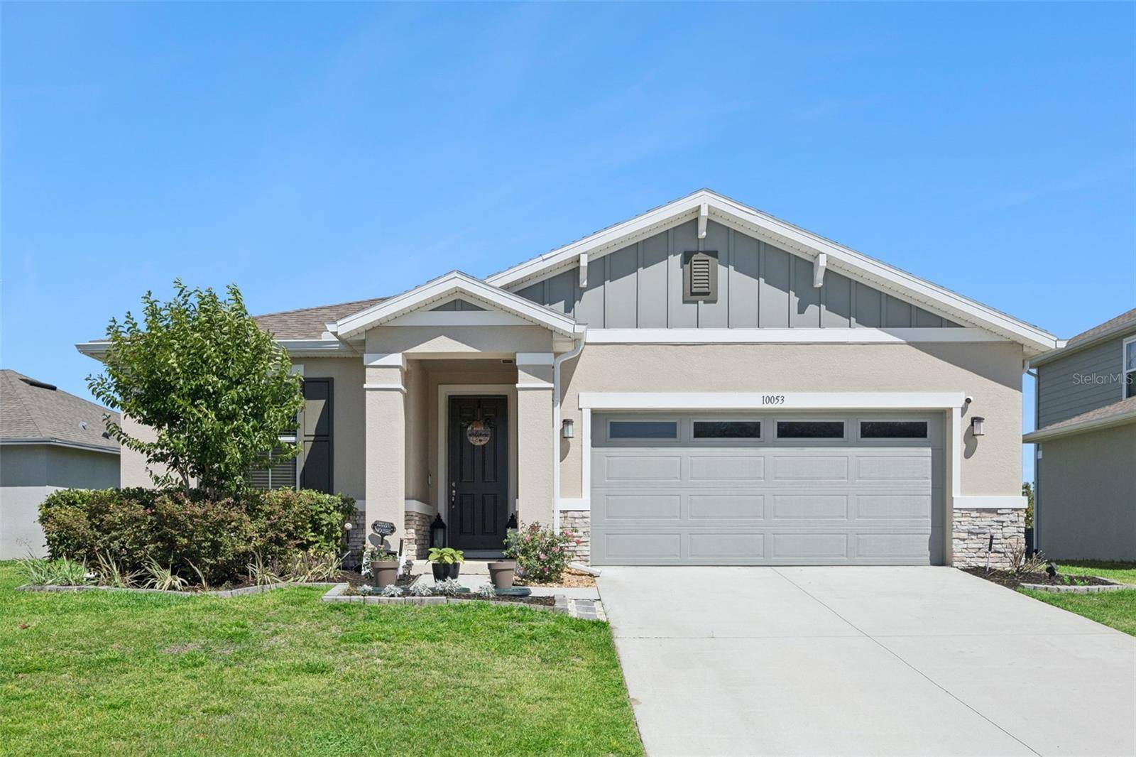 10053 SPRING LAKE DR, Clermont, FL 34711