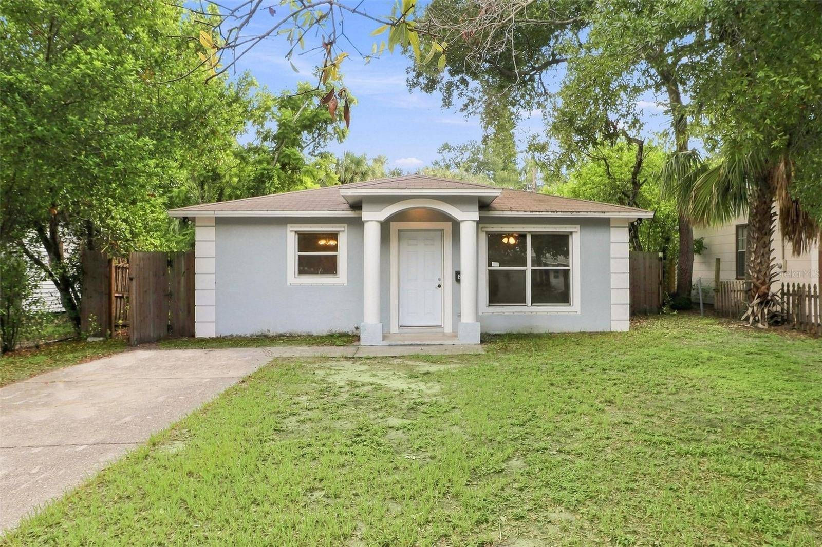 2324 OAKDALE ST S, St Petersburg, FL 33705