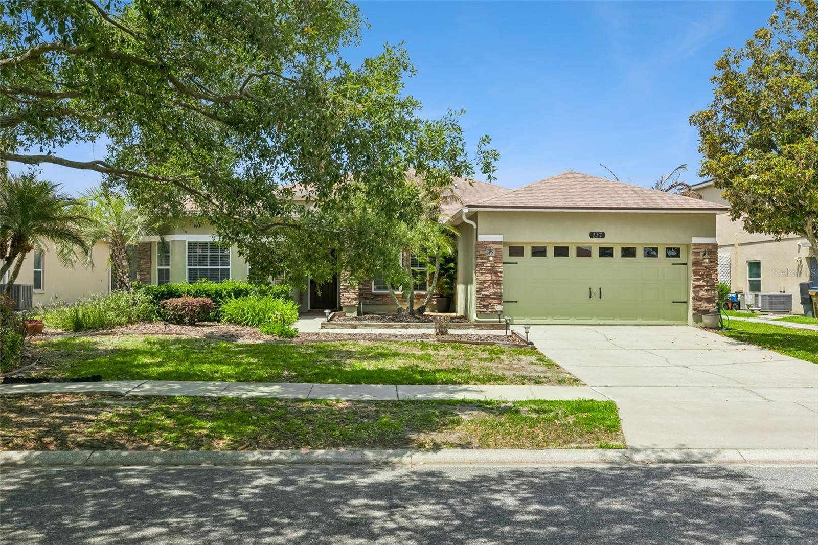 237 STRATHMORE CIR, Kissimmee, FL 34744
