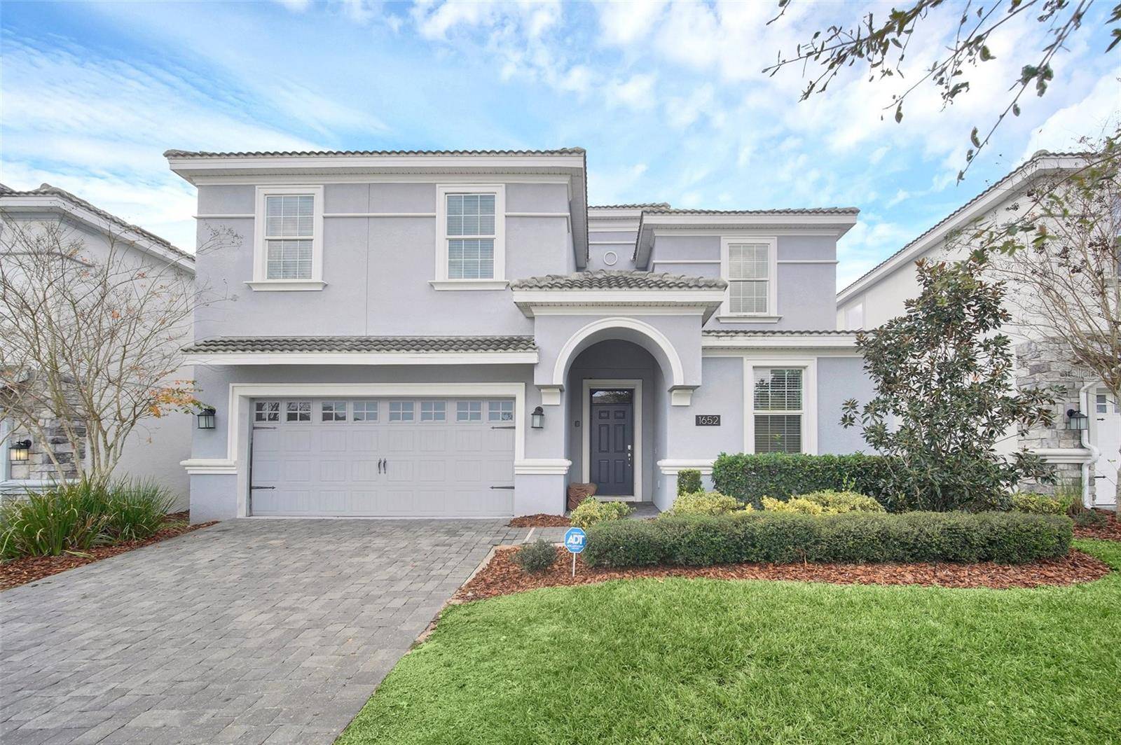 1652 MOON VALLEY DR, Davenport, FL 33896