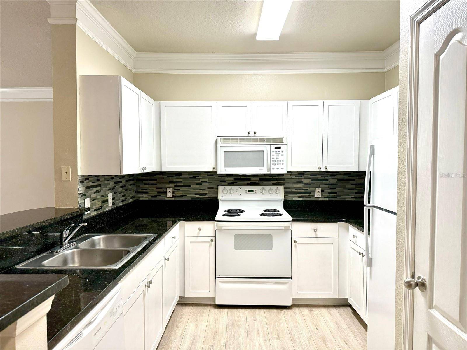 8842 VILLA VIEW CIR #307, Orlando, FL 32821