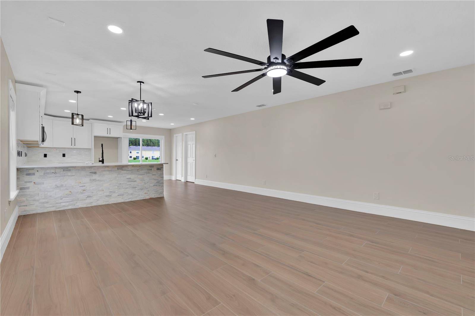 531 FLOWER FIELDS LN, Orlando, FL 32824