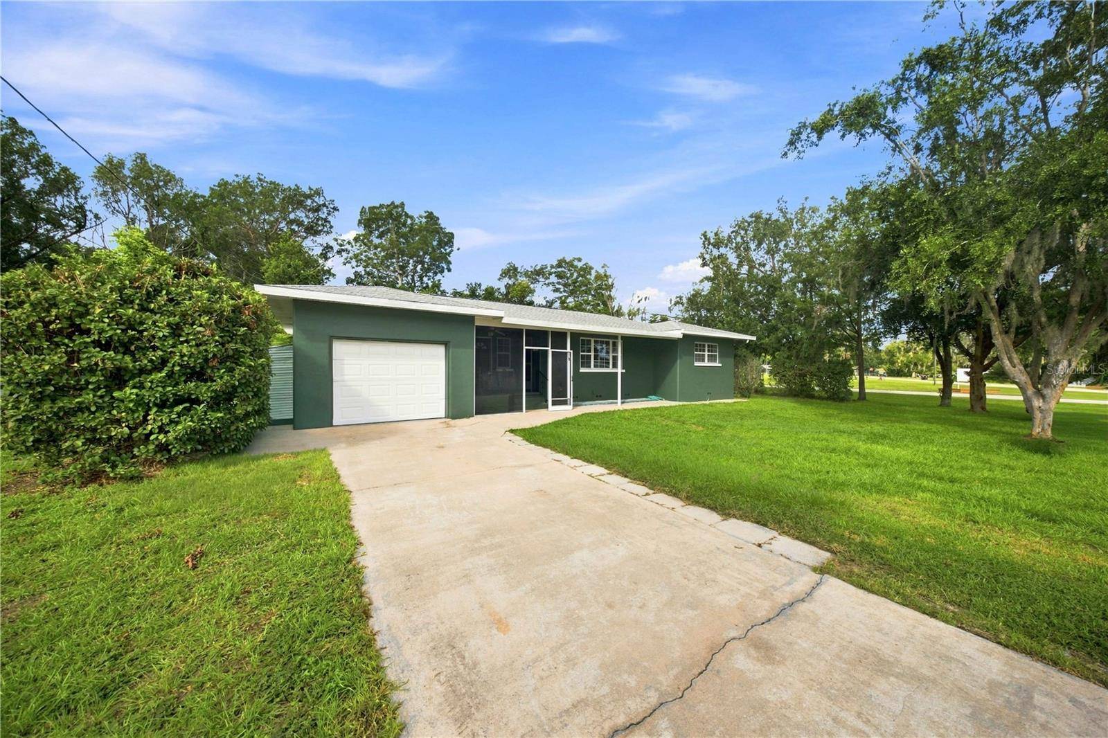 5708 SE PALM RD, Belleview, FL 34420