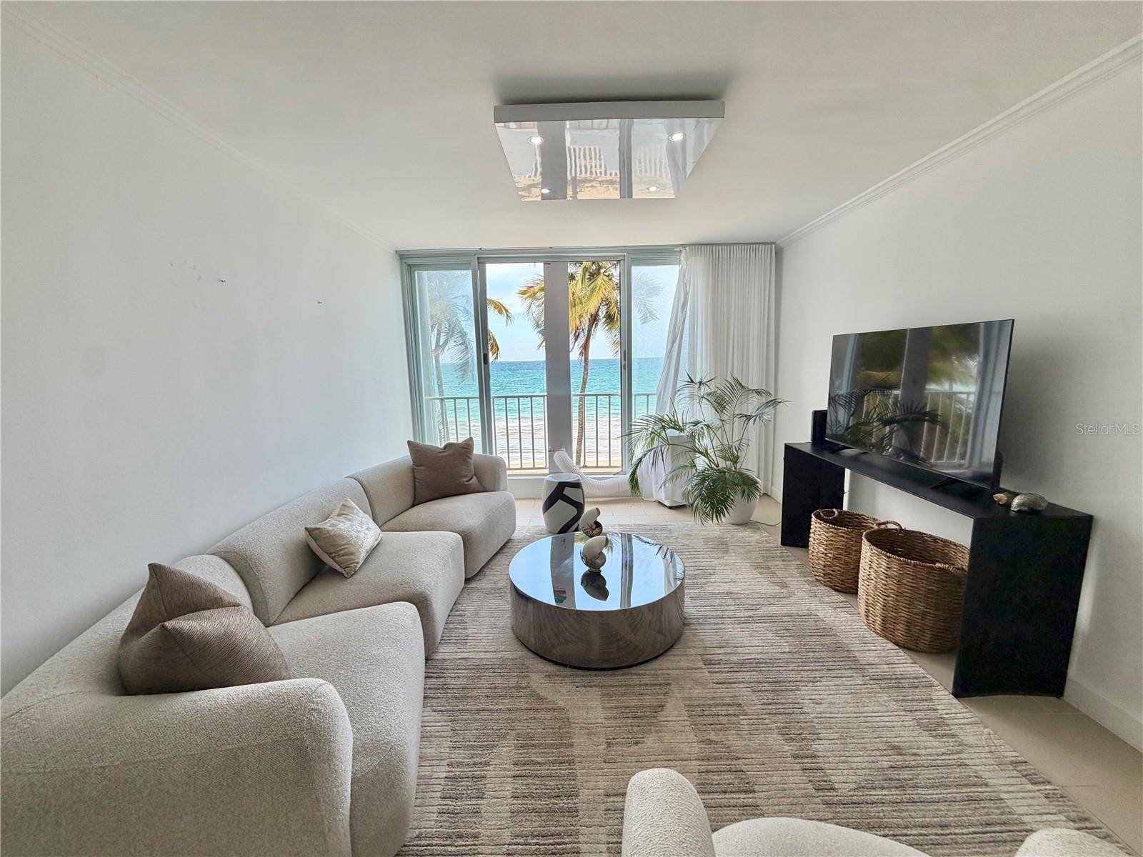 3409 AVE ISLA VERDE #203, Carolina, PR 00979