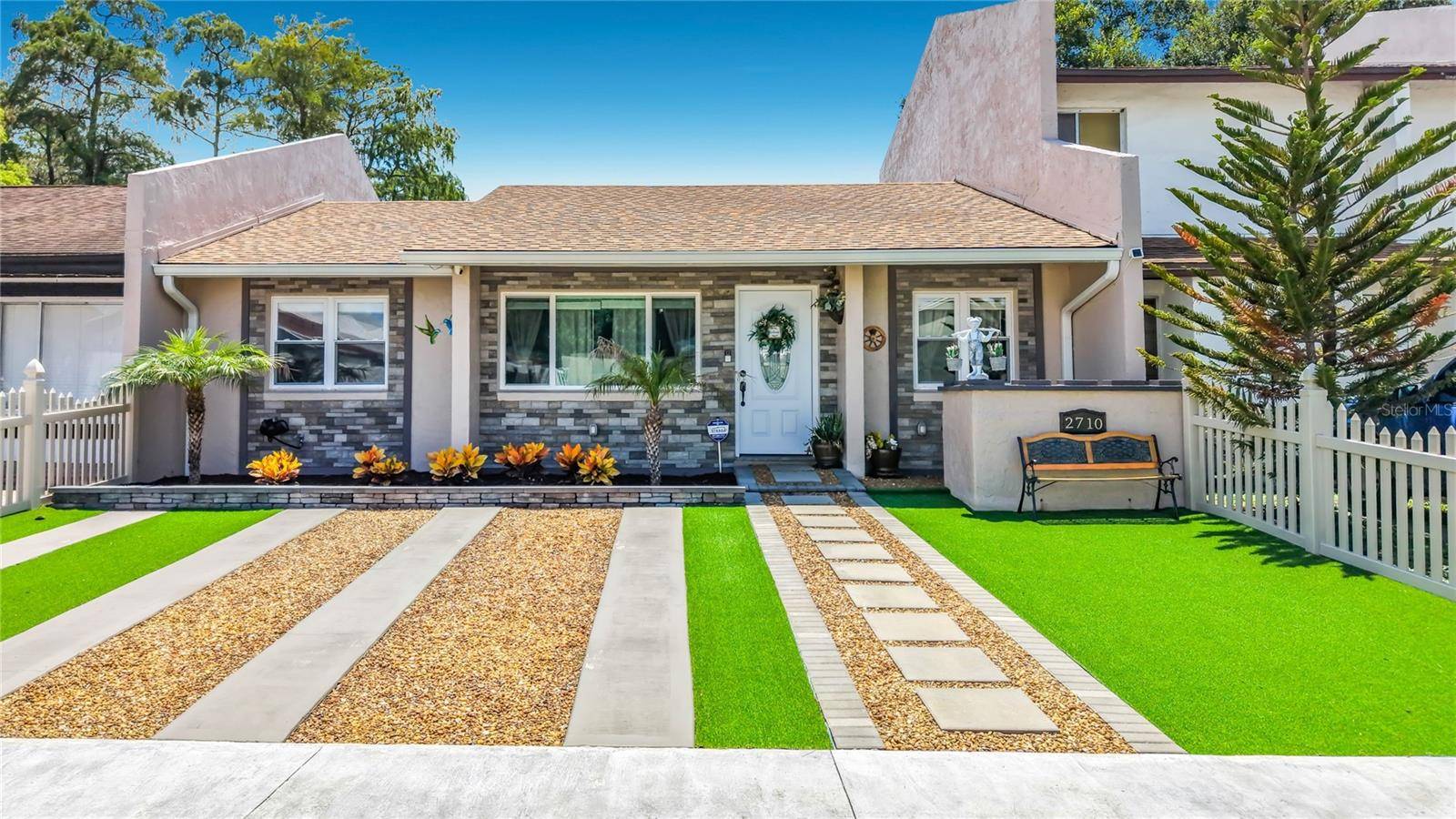 2710 CHARING CROSS WAY, Orlando, FL 32837