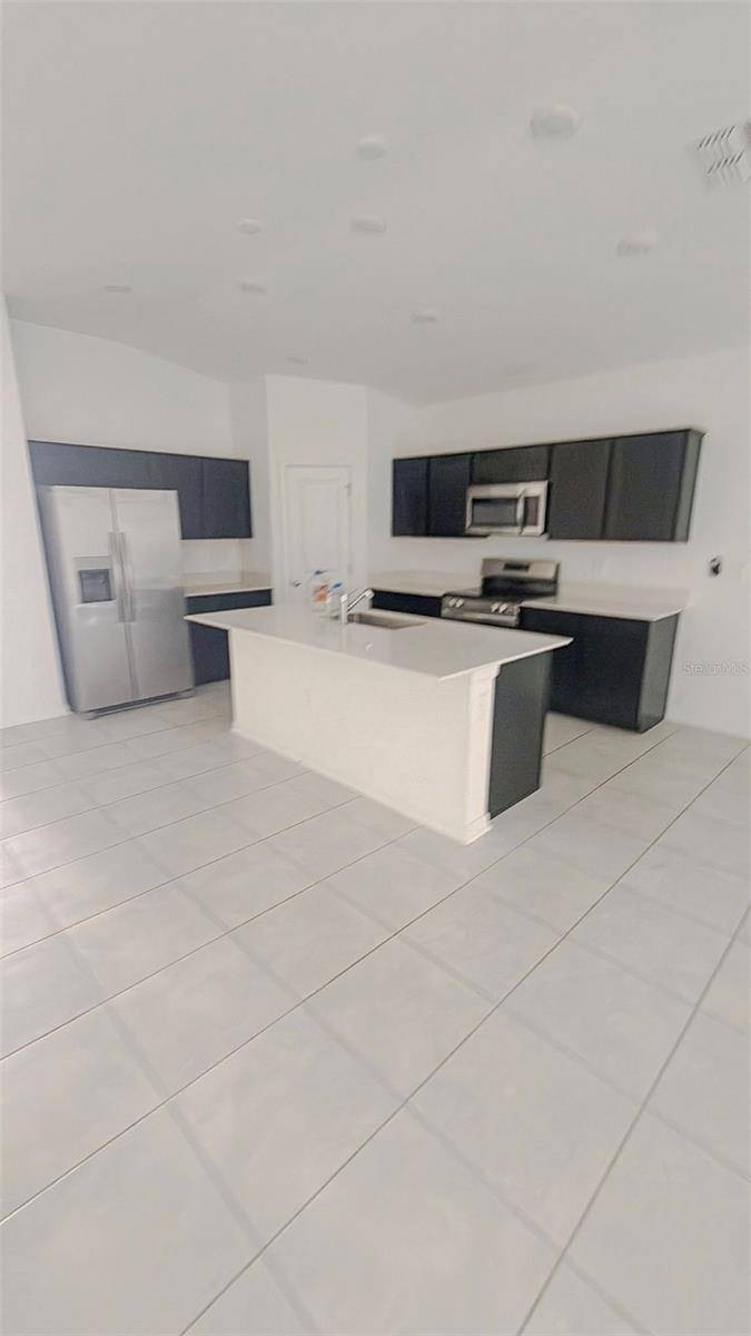 652 REGGIE RD, Winter Haven, FL 33884