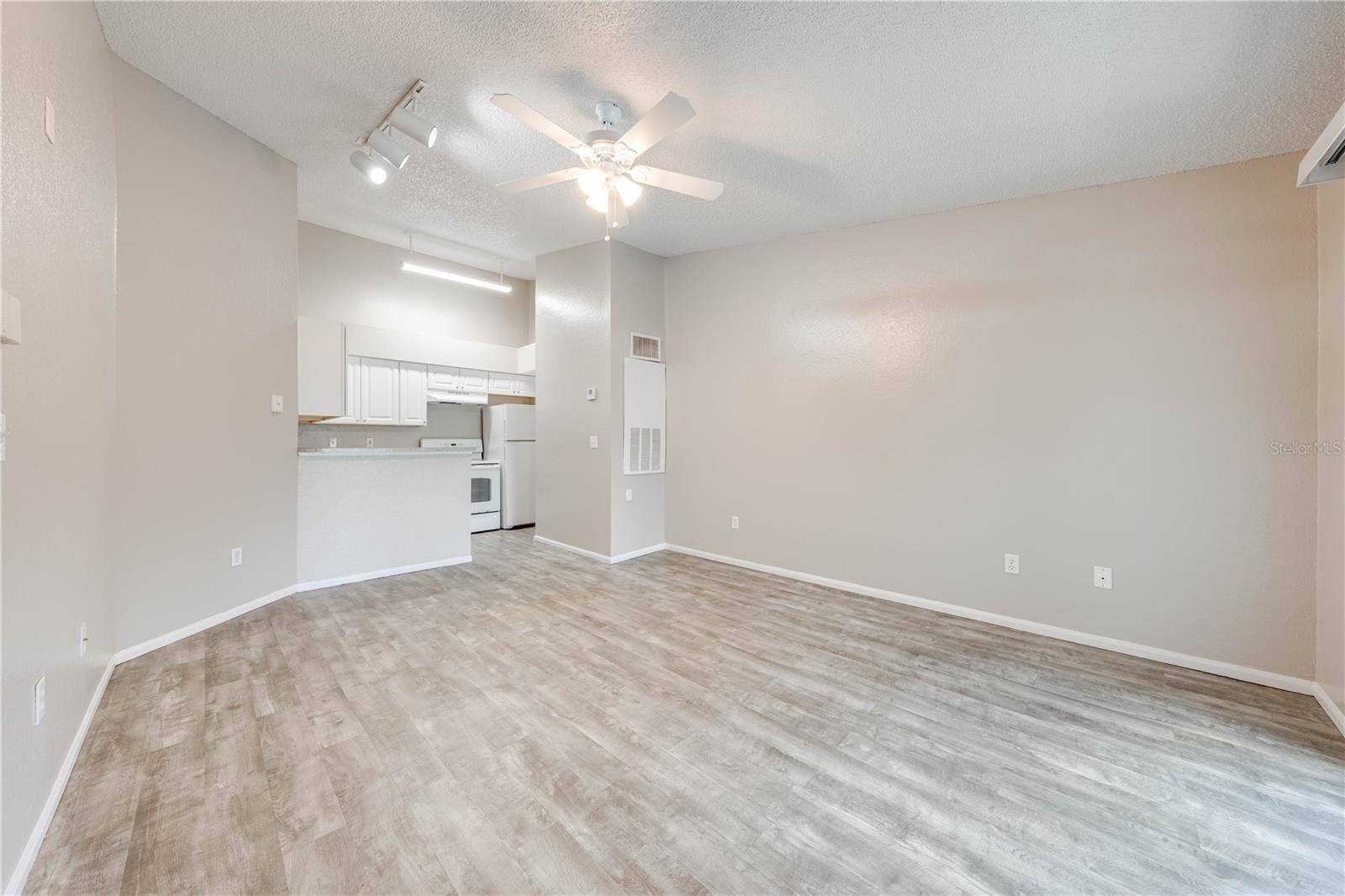 2210 YANKEE PL #334, Orlando, FL 32839