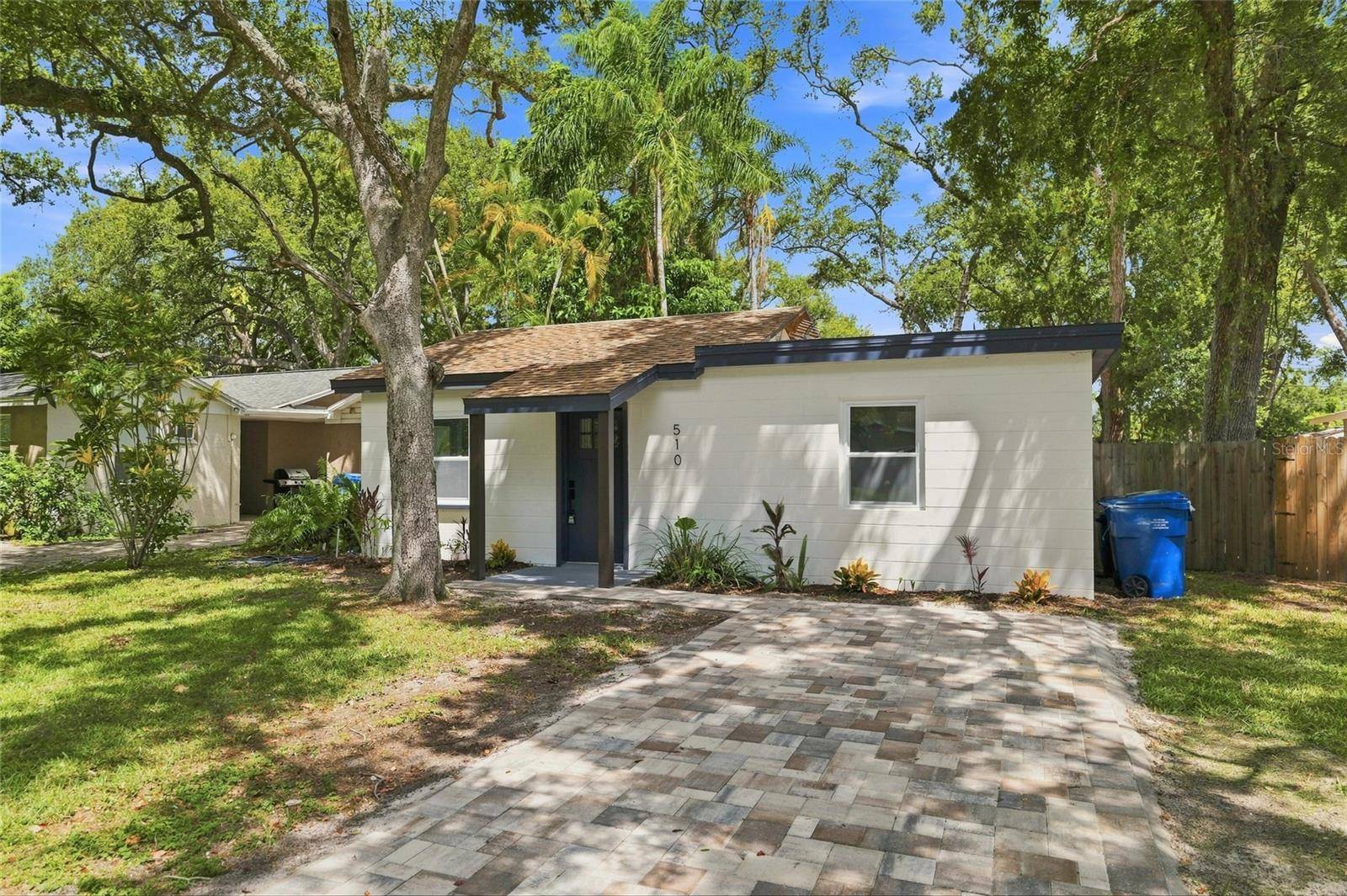 510 3RD AVE NE, Largo, FL 33770