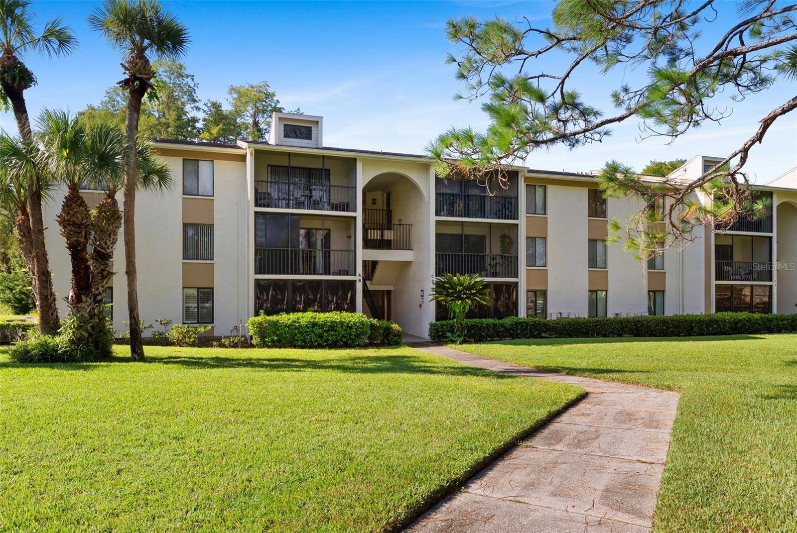 1423 PINE GLEN LN #C1, Tarpon Springs, FL 34688