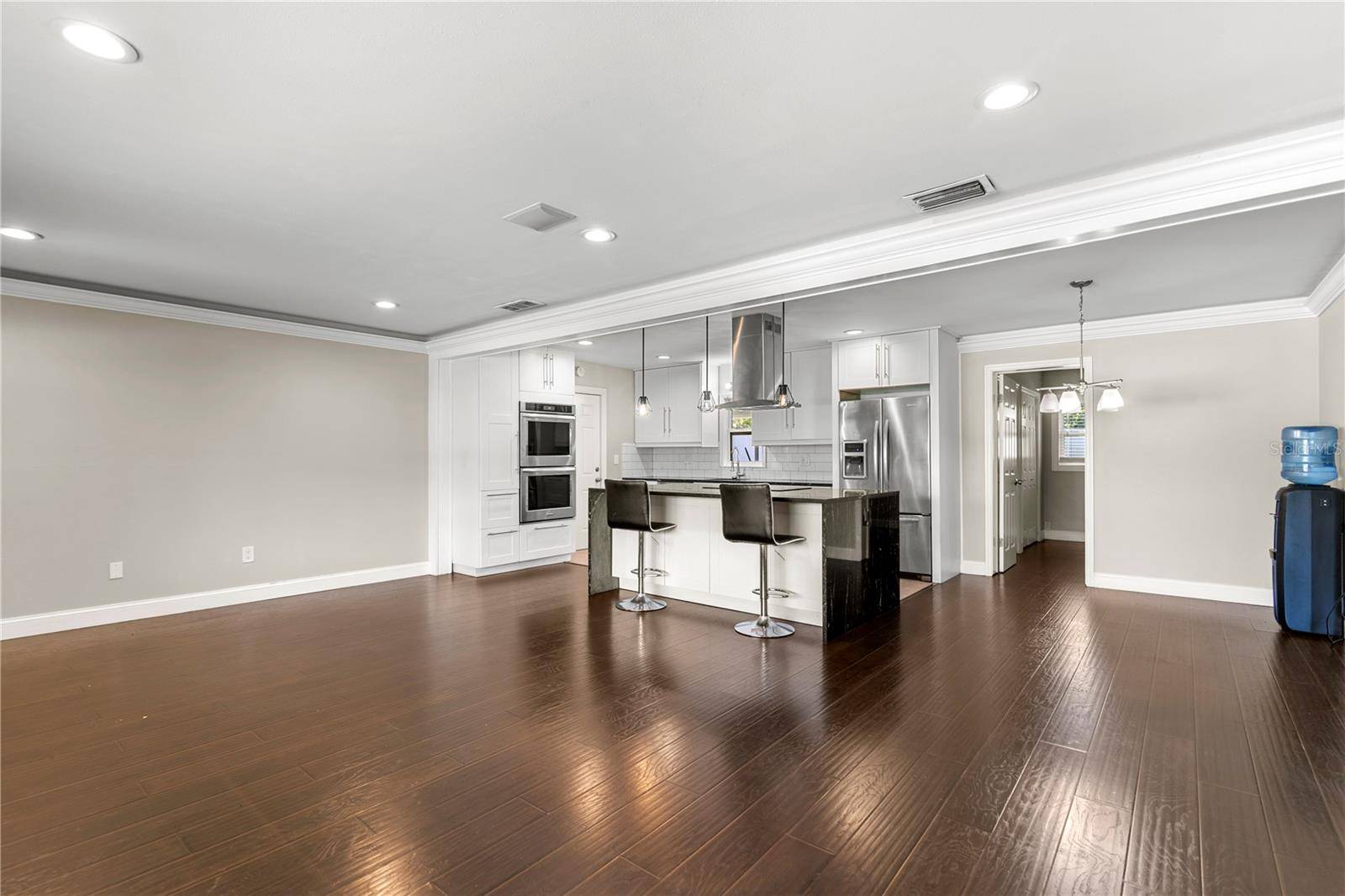 1009 WOODLEY RD, Clearwater, FL 33764