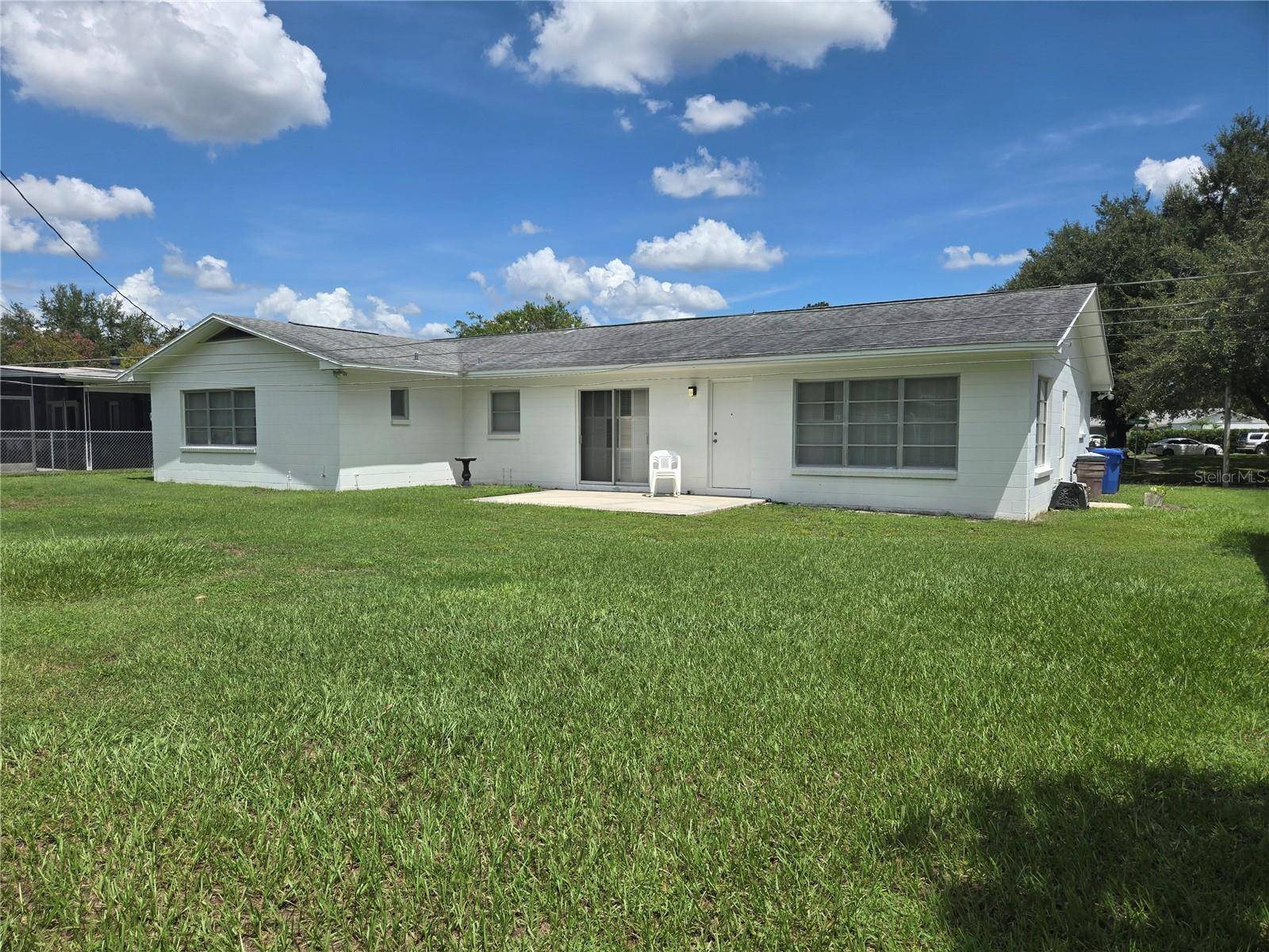 3502 NAKORA DR, Tampa, FL 33618