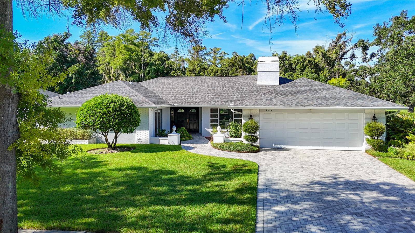 4324 SOUTHPARK DR, Tampa, FL 33624