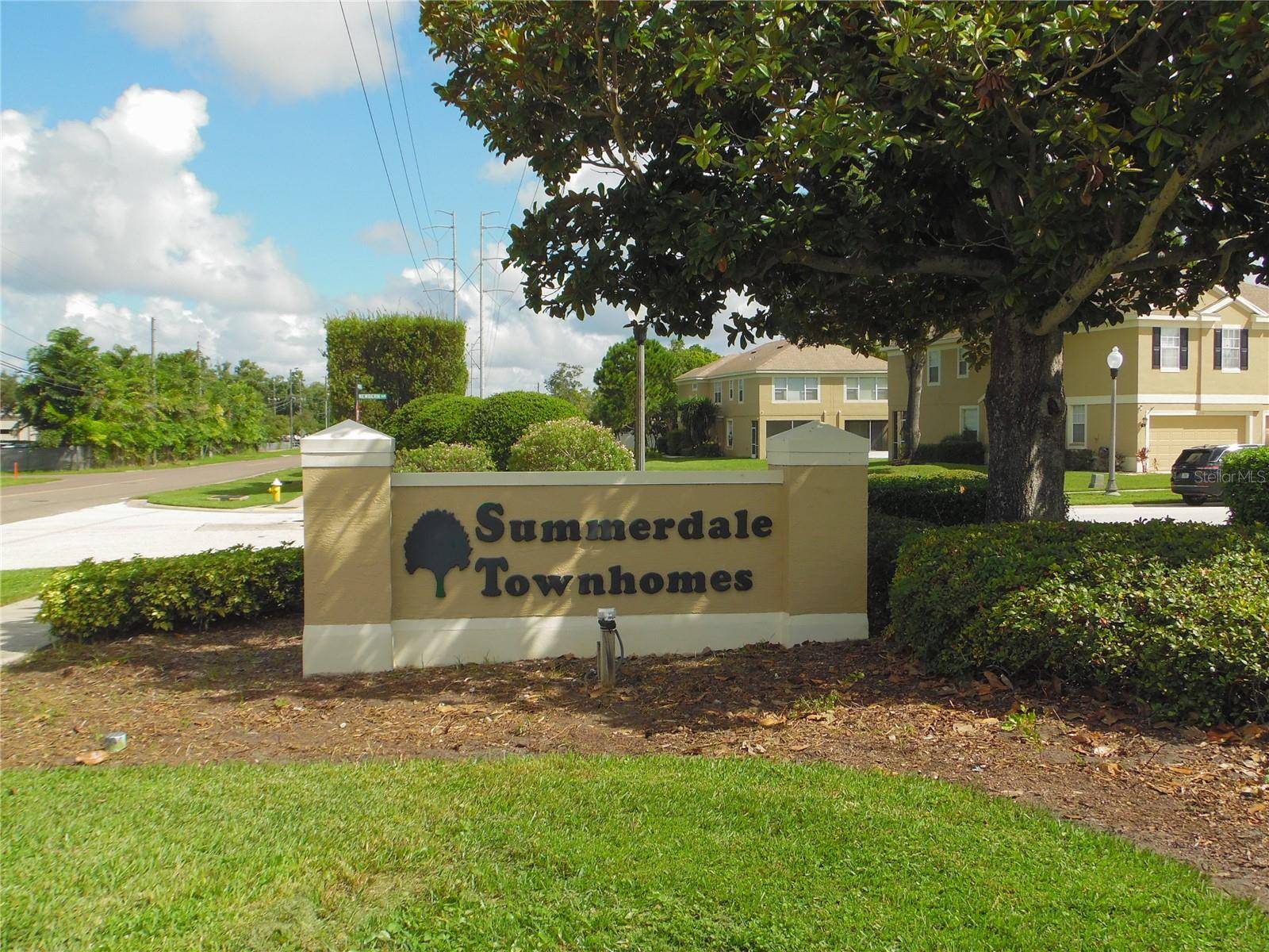 2511 NEWBERN DR, Clearwater, FL 33761