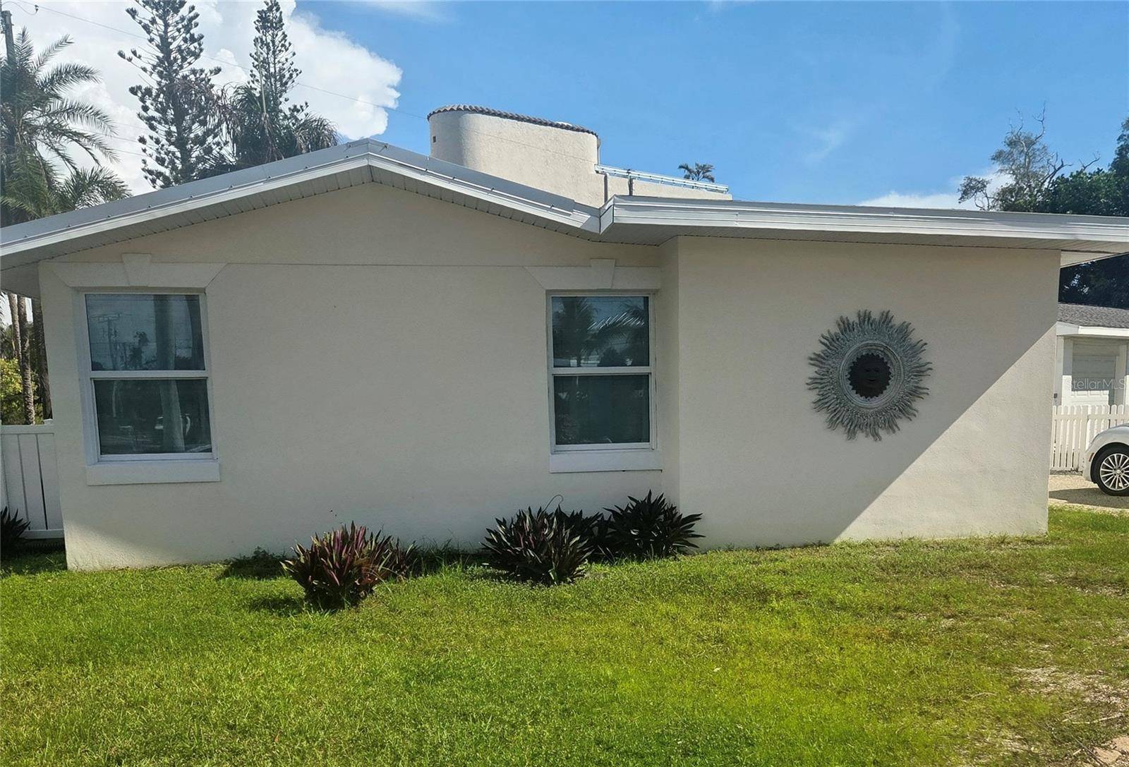117 79TH ST, Holmes Beach, FL 34217