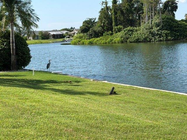 1804 BUNKER HILL DR, Sun City Center, FL 33573