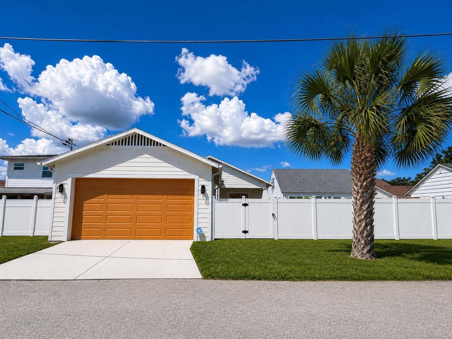 3336 8TH AVE N, St Petersburg, FL 33713