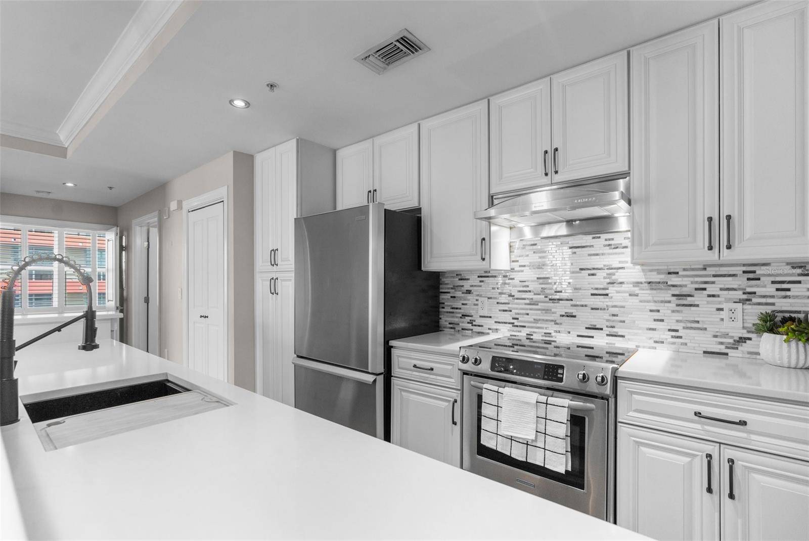 1238 E KENNEDY BLVD #501, Tampa, FL 33602