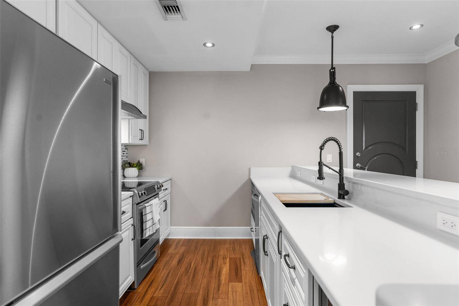 1238 E KENNEDY BLVD #501, Tampa, FL 33602