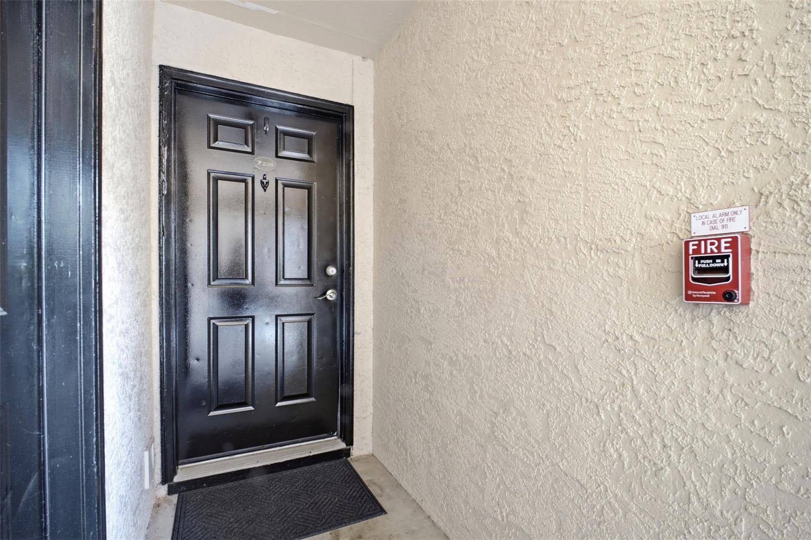 2400 FEATHER SOUND DR #236, Clearwater, FL 33762