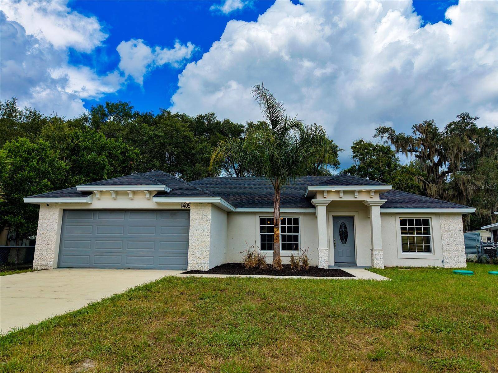 1405 E VOORHIS AVE, Deland, FL 32724