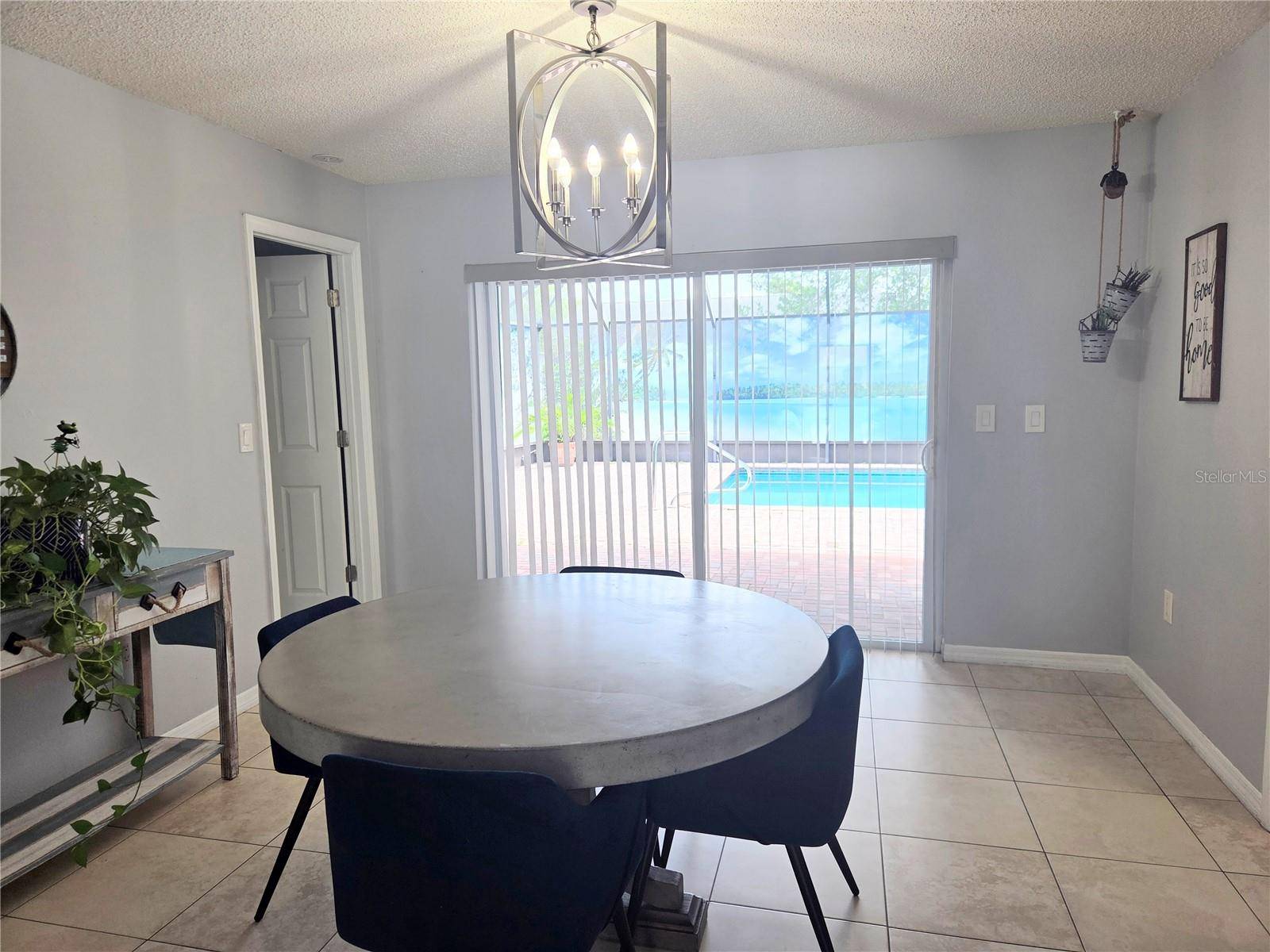 7806 DORAL DR, Hudson, FL 34667