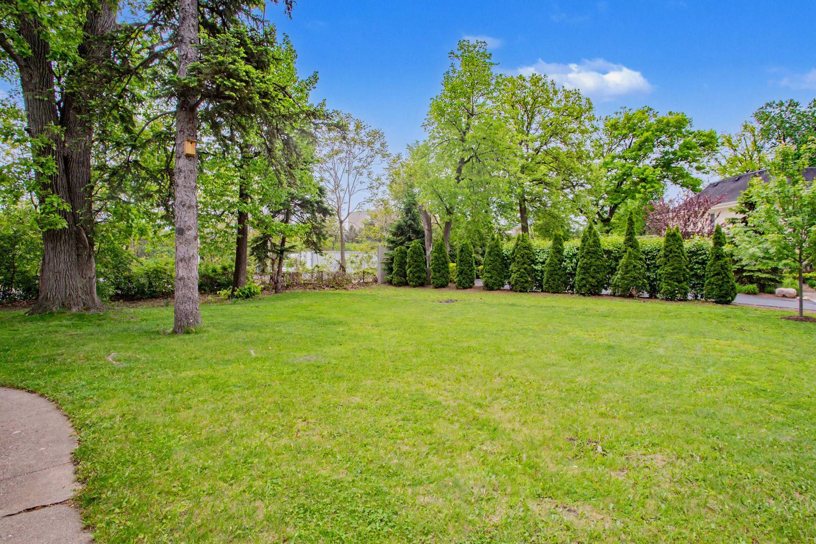 6503 N Longmeadow AVE, Lincolnwood, IL 60712