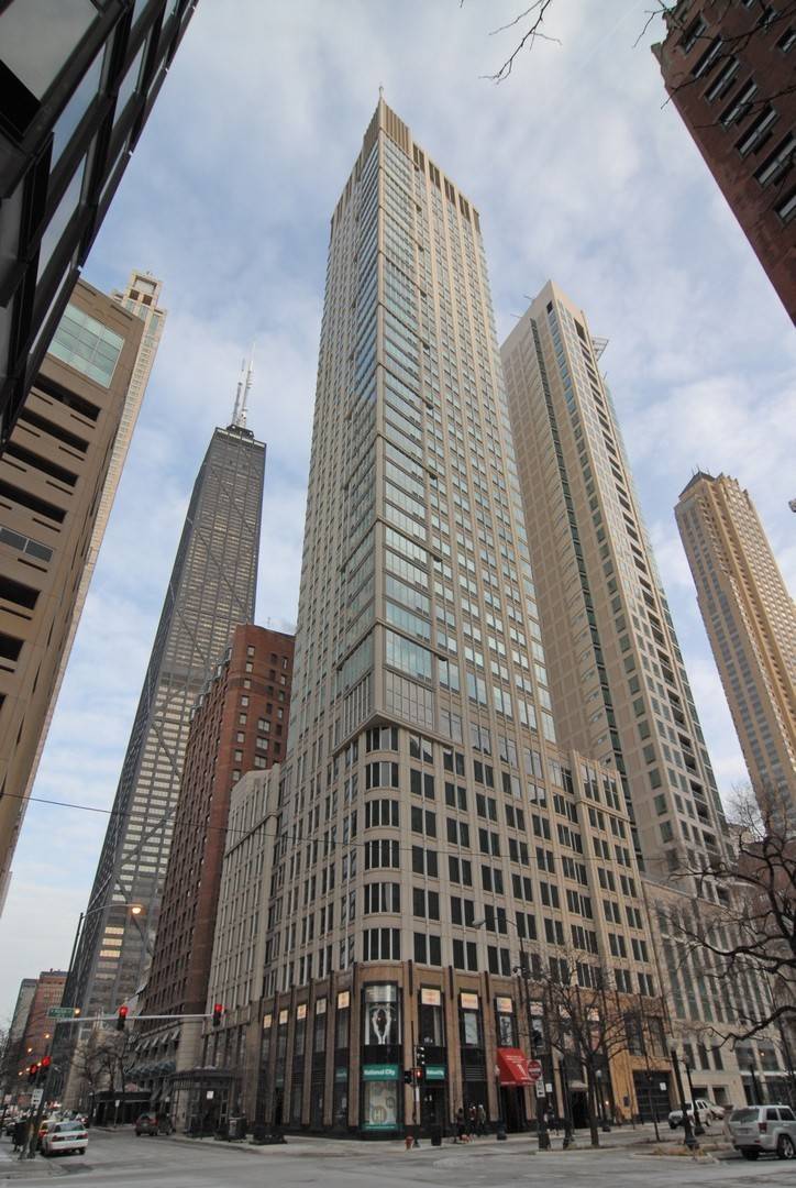 57 E Delaware PL #1104, Chicago, IL 60611