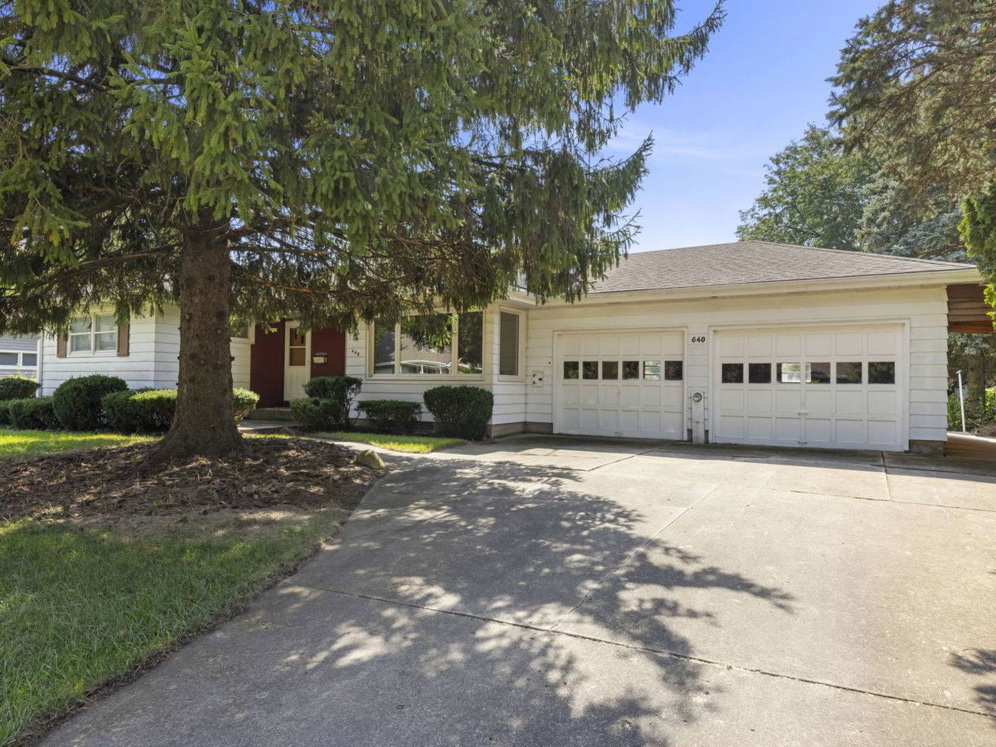 640 North AVE, Batavia, IL 60510