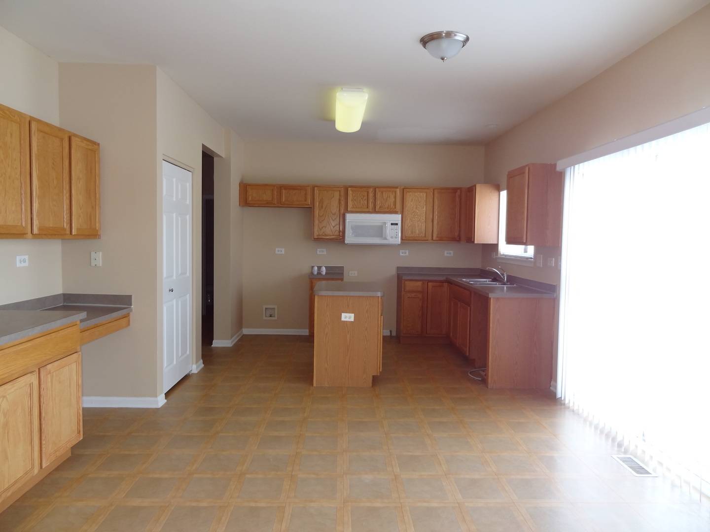 3509 Bailey ST, Plano, IL 60545