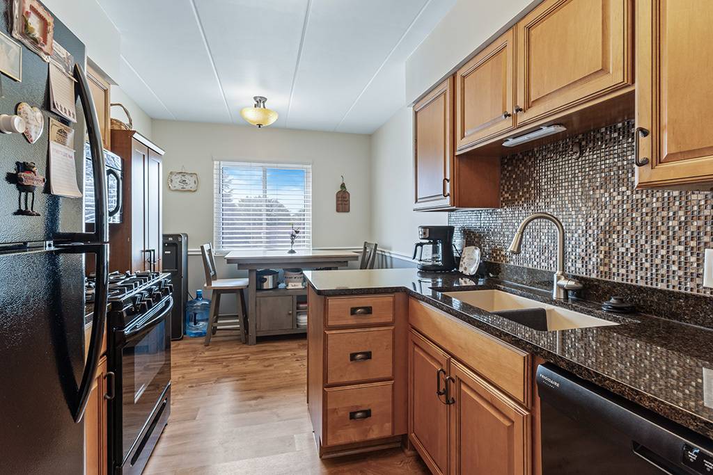 14035 Laramie AVE #409, Crestwood, IL 60418