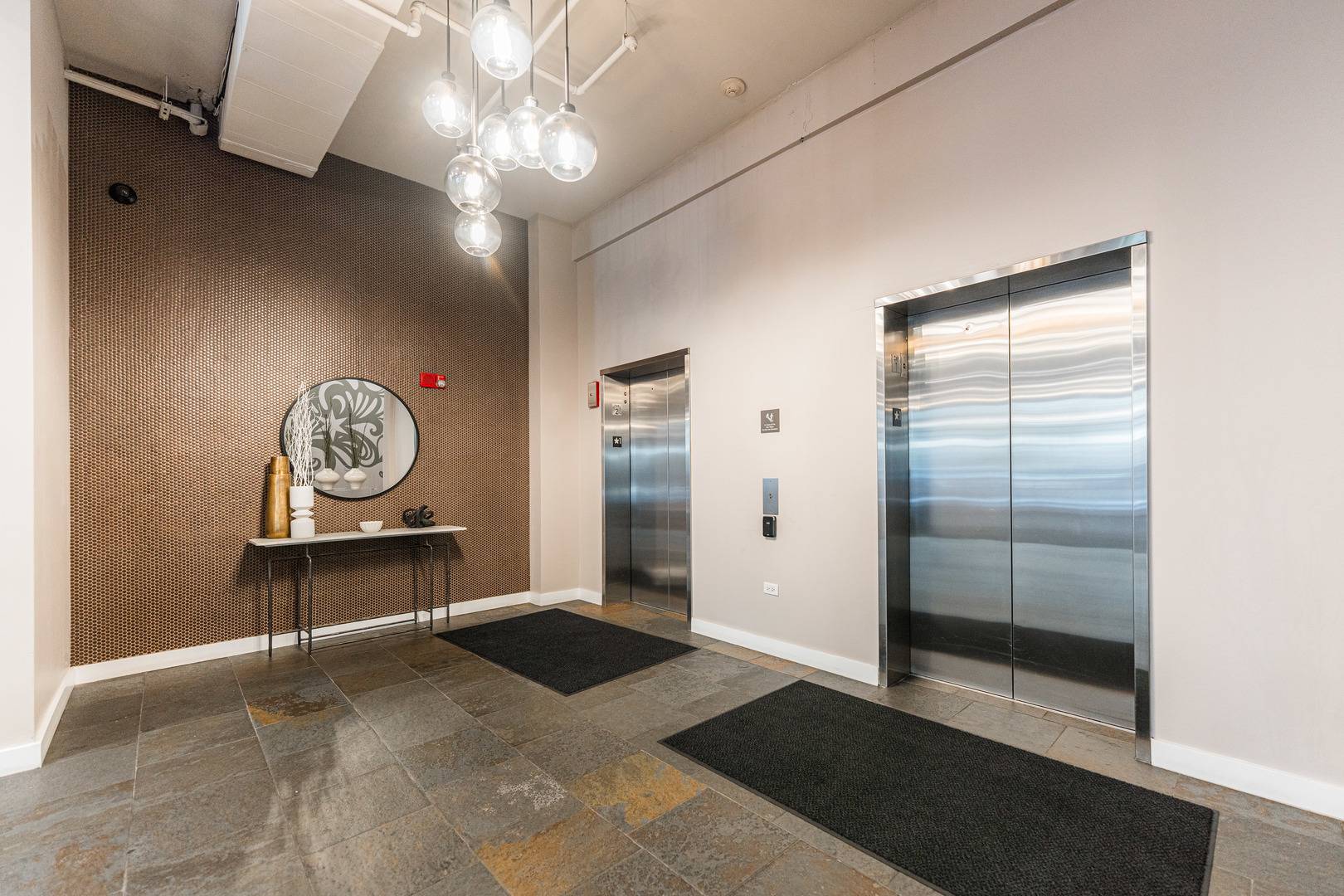 901 W Madison ST #901, Chicago, IL 60607