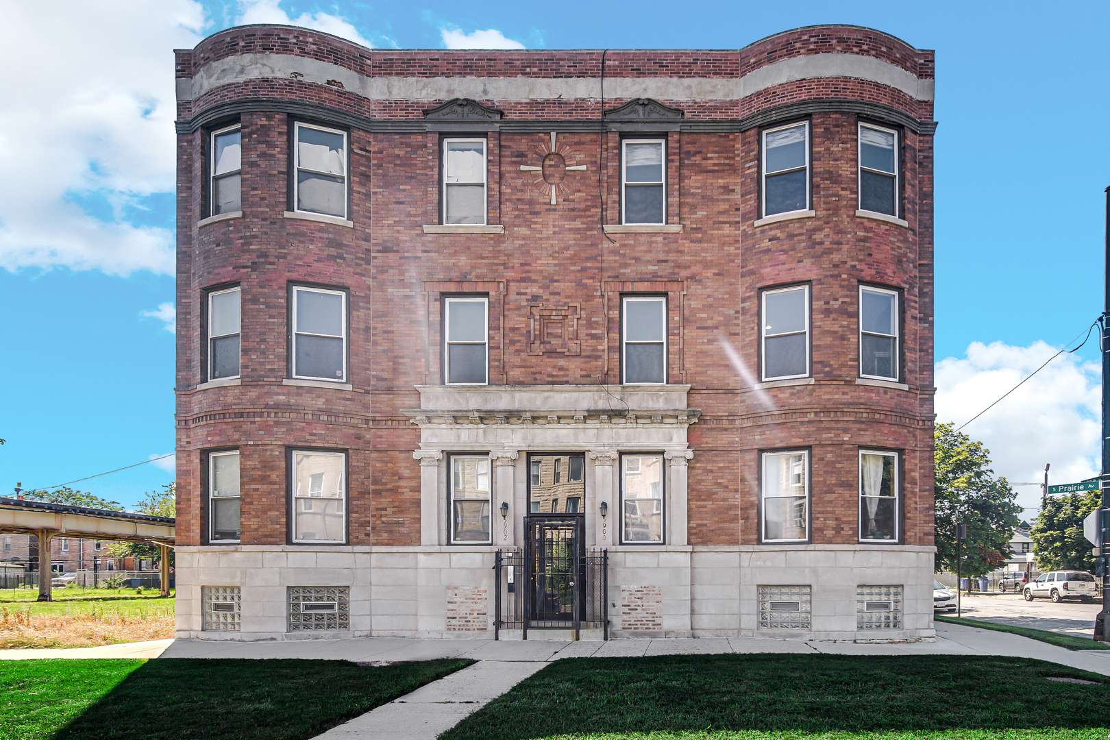 5900 S Prairie AVE #2, Chicago, IL 60637