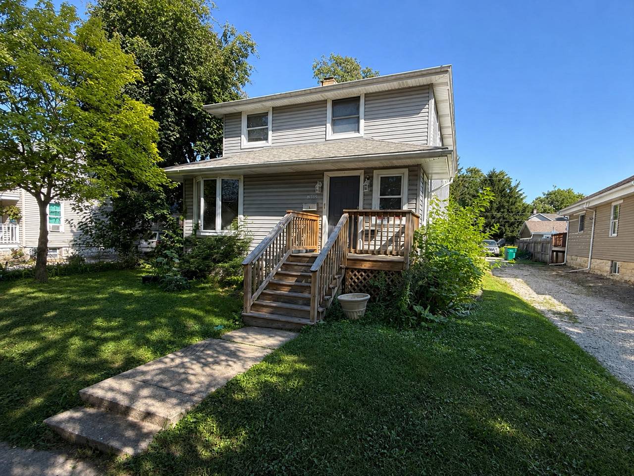 813 Richmond ST, Joliet, IL 60435