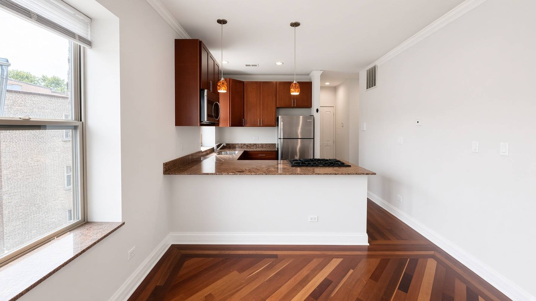 7229 N Rogers AVE #3, Chicago, IL 60645