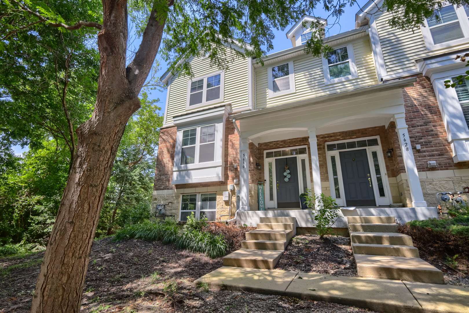 5630 Cambridge WAY #5630, Hanover Park, IL 60133