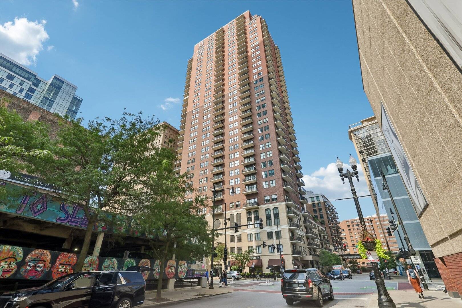 41 E 8th ST #1102, Chicago, IL 60605