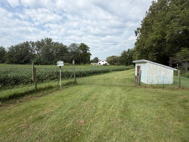 13698 W 4250n RD, Essex, IL 60935