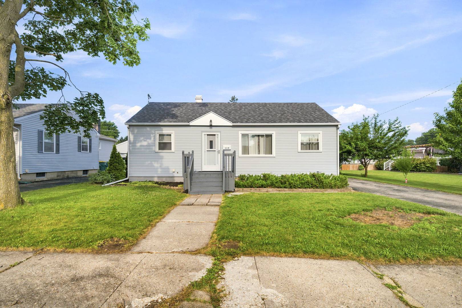 119 Park DR, Joliet, IL 60436