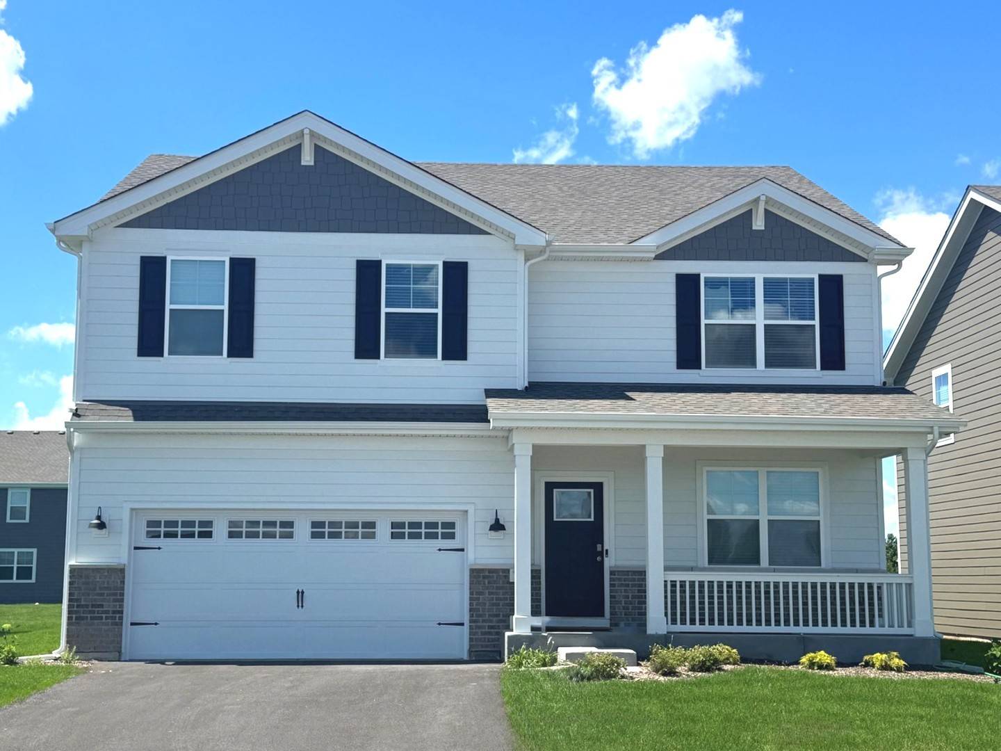 294 Snowdrop LN, Elgin, IL 60124