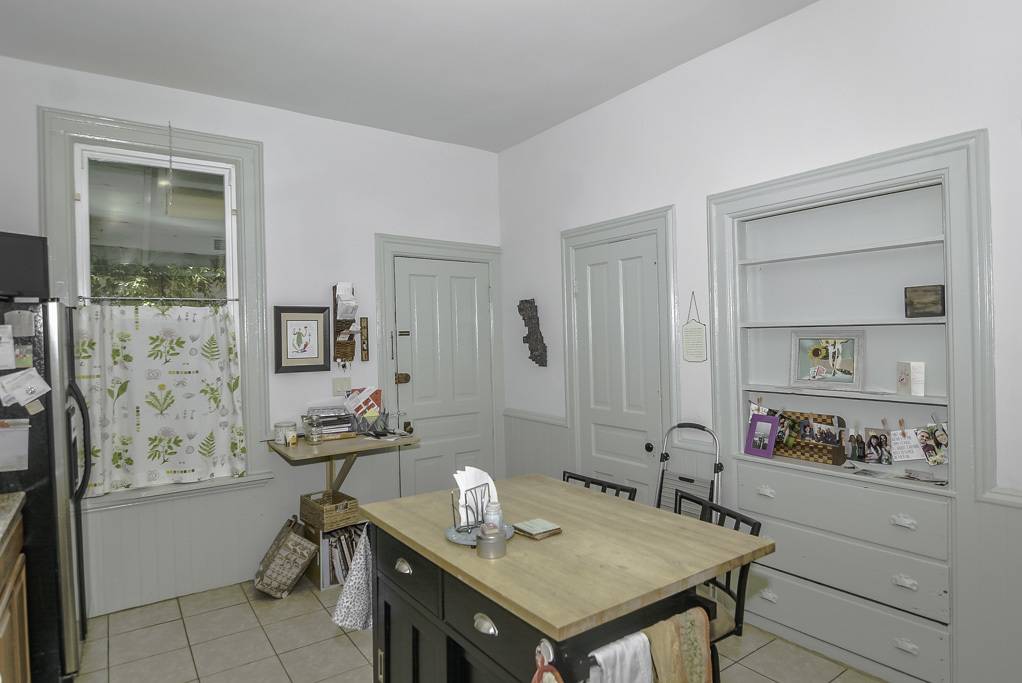 3222 N RACINE AVE #2, Chicago, IL 60657
