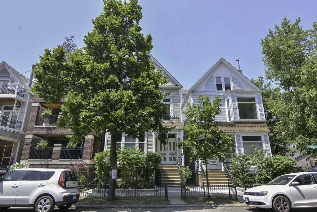 3222 N RACINE AVE #2, Chicago, IL 60657
