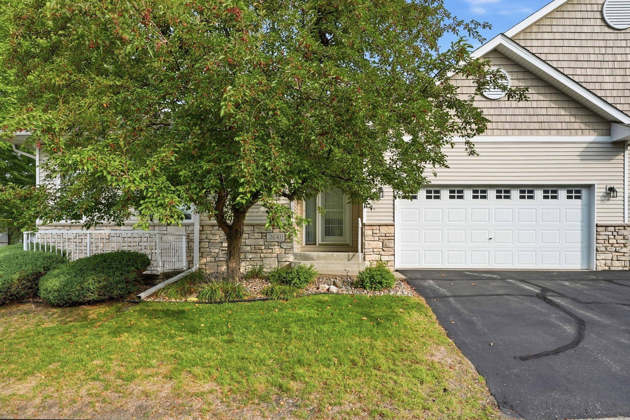 2641 Boulder WAY, Burnsville, MN 55337