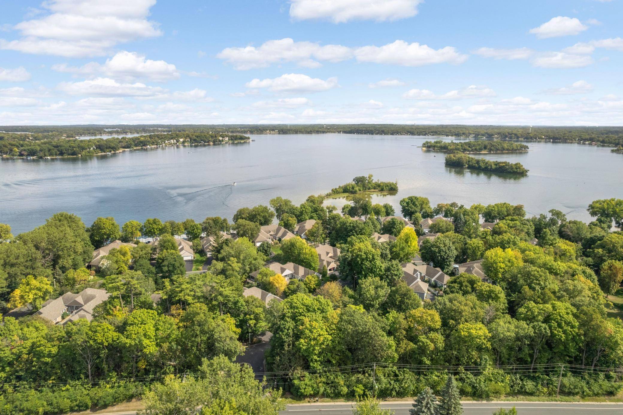 2934 Pelican Point CIR, Mound, MN 55364