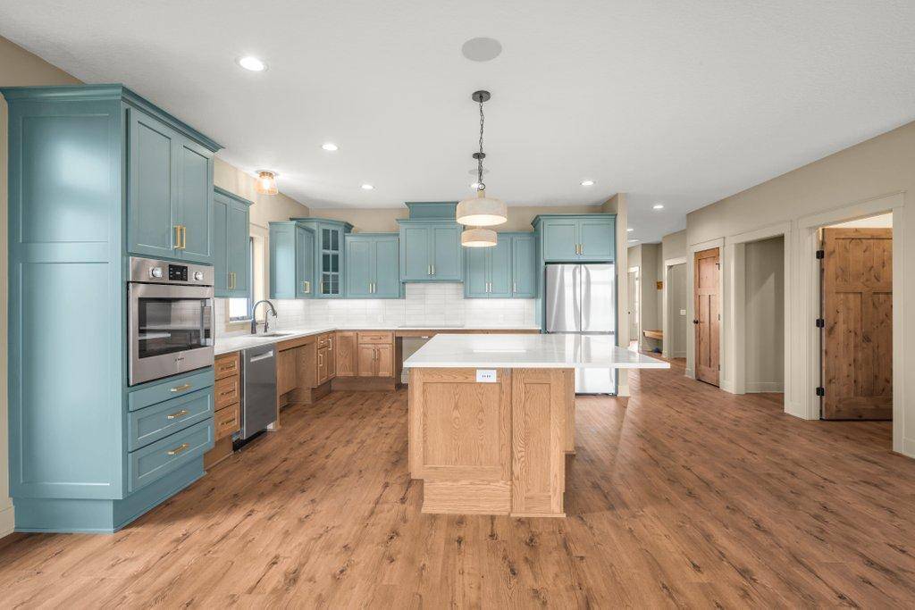 4572 166th AVE NW, Andover, MN 55304